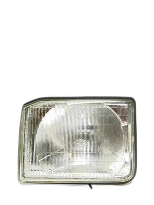Discovery 2 Left Hand Headlight Assembly (1999-2002)