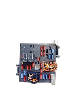Cabin Fuse Box Junction Block for GMC Yukon 2003