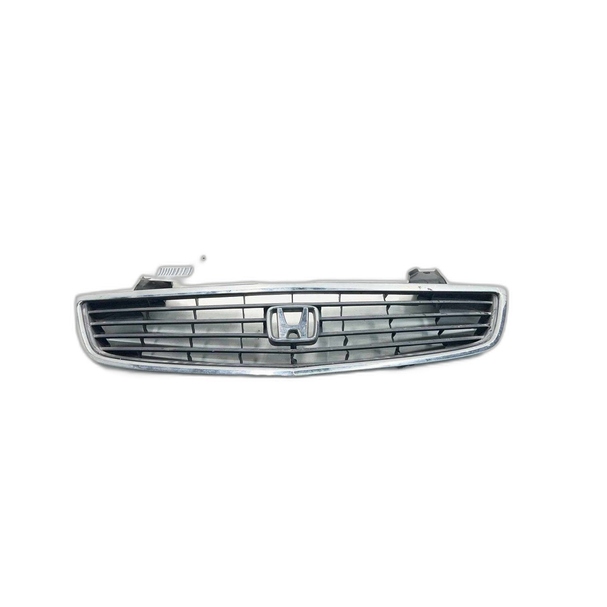 Grille HONDA ODYSSEY 99 00 01 See Pics for Any Imperfections