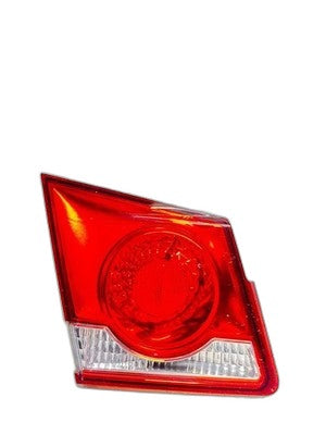Cruze Left Tail Light Assembly 2011-2016 Lid Mounted