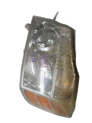 2006 Armada Left Hand Side Headlight Assembly