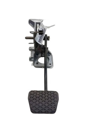 BMW 325i Brake Pedal Assembly 2003