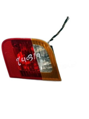 BMW 325i Right Tail Light Assembly (2002-2005) Sedan Lid Mounted
