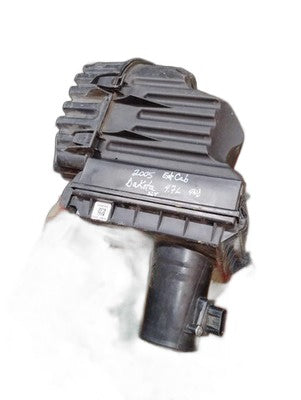 2005 Dakota 4.7L V8 Air Cleaner Intake Box Assembly