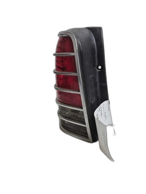 Mariner Left Tail Light Assembly 2005-2007