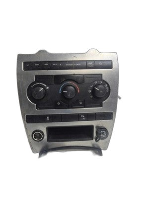 Commander 2006 Dash Bezel HVAC Climate Control Panel