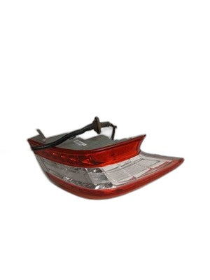 Sentra Tail Light Assembly Left 2013-2015 Quarter Panel Mounted