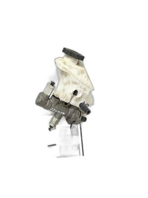 Accent Brake Master Cylinder (2006-2011) - Used Auto Part