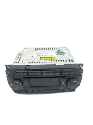 OEM Chrysler DAIMLER CHRYSLER Commander AM/FM CD Radio Head Unit P05064171AF
