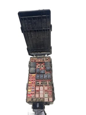 1999 Ford F-150 Engine Fuse Box Power Distribution Module