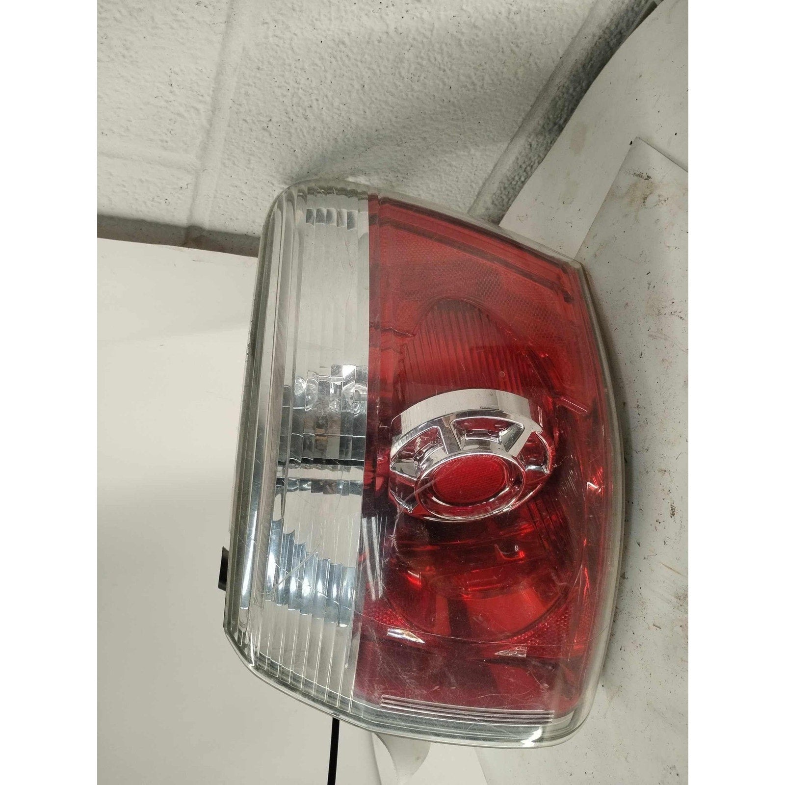 Tail Light Assembly MERCEDES ML SERIES Right 98-01 See Pics for Imperfections