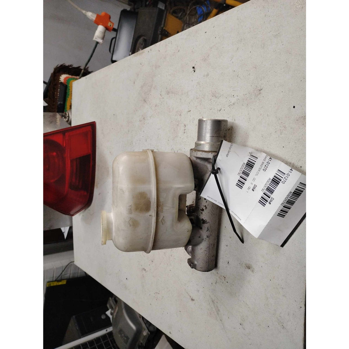 Used Master Cylinder FORD PICKUP F150 04 05 06 07 08 - photo 1