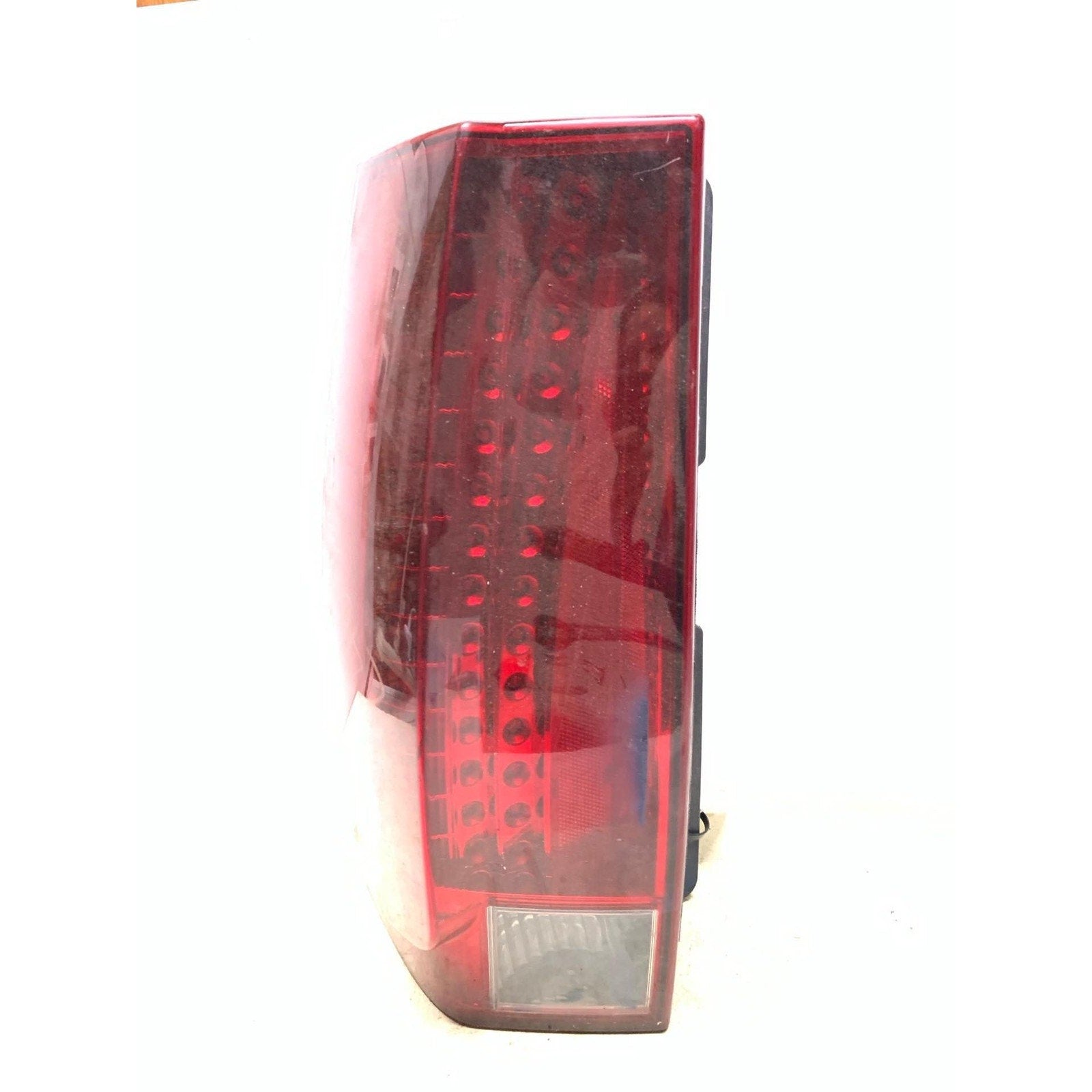 Tail Light Assembly CADILLAC ESCALADE Left 07-14 See Pics for Imperfections