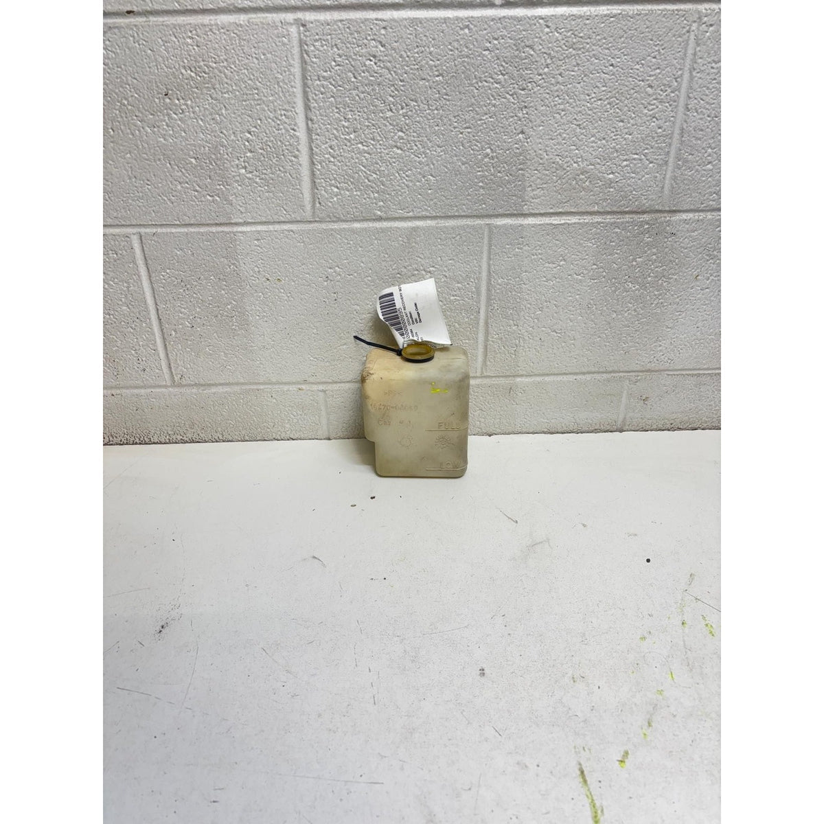 Coolant Recovery Bottle TOYOTA AVALON 00 01 02 03 04