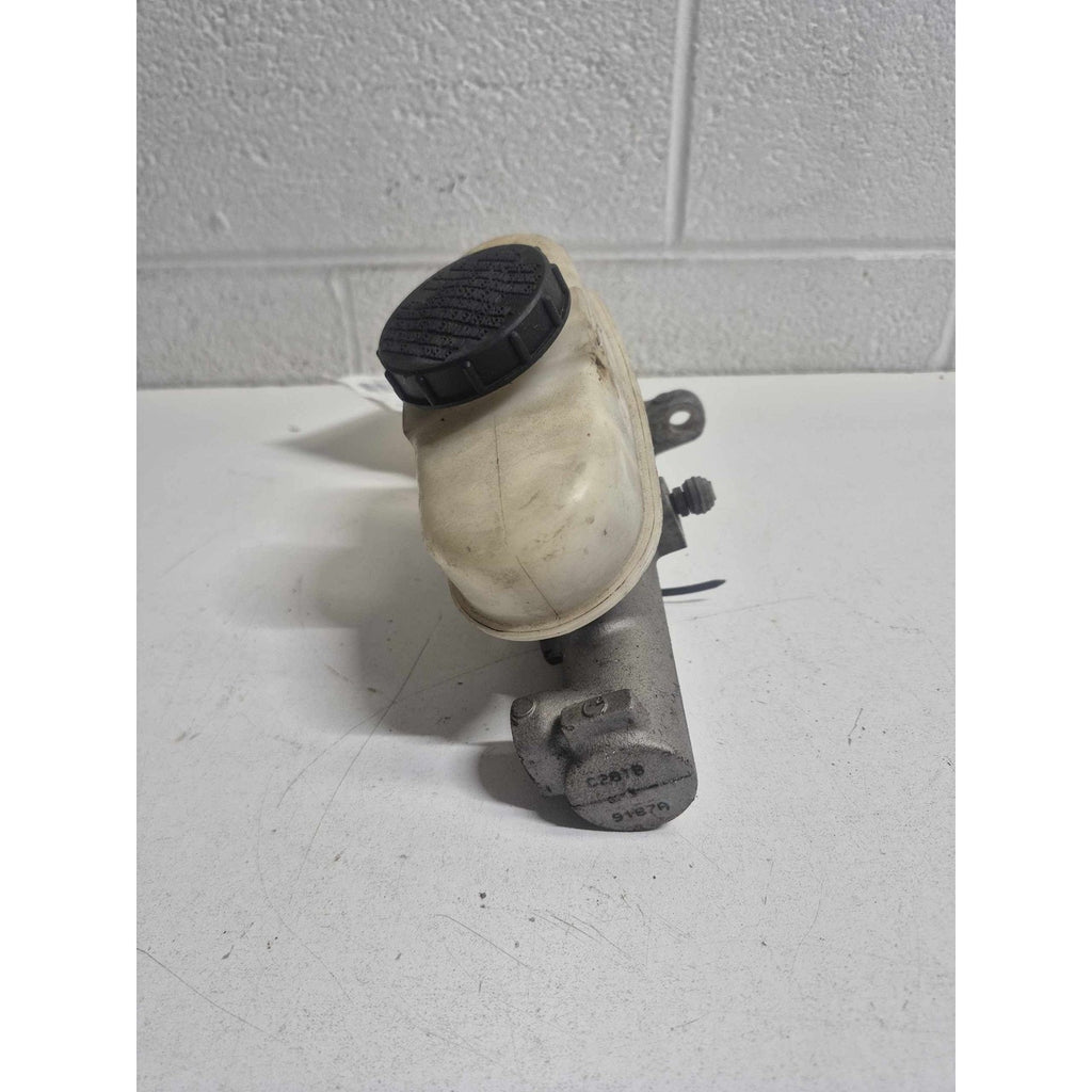 Master Cylinder FORD CROWN VICTORIA 01 02 03 04 05 06 07 08 09 10 11