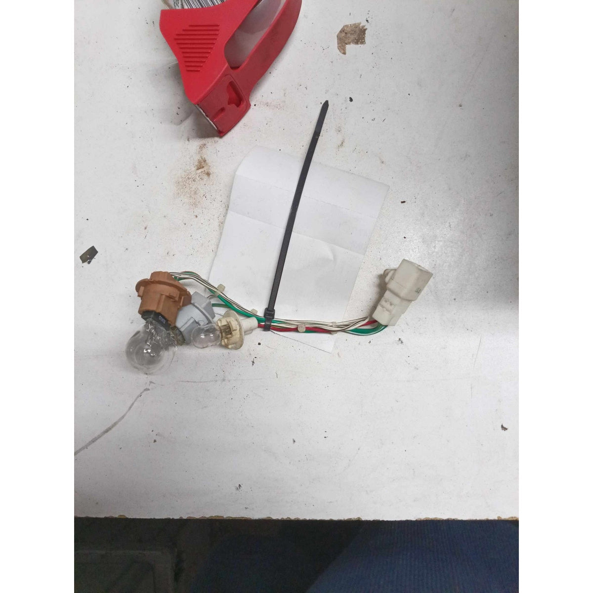 Used Wire Harness (headlamp) TOYOTA SOLARA 03 - photo 1
