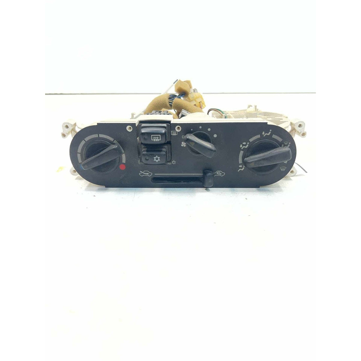 Heater A/c Control MITSUBISHI MIRAGE 98 See Pics for Imperfections